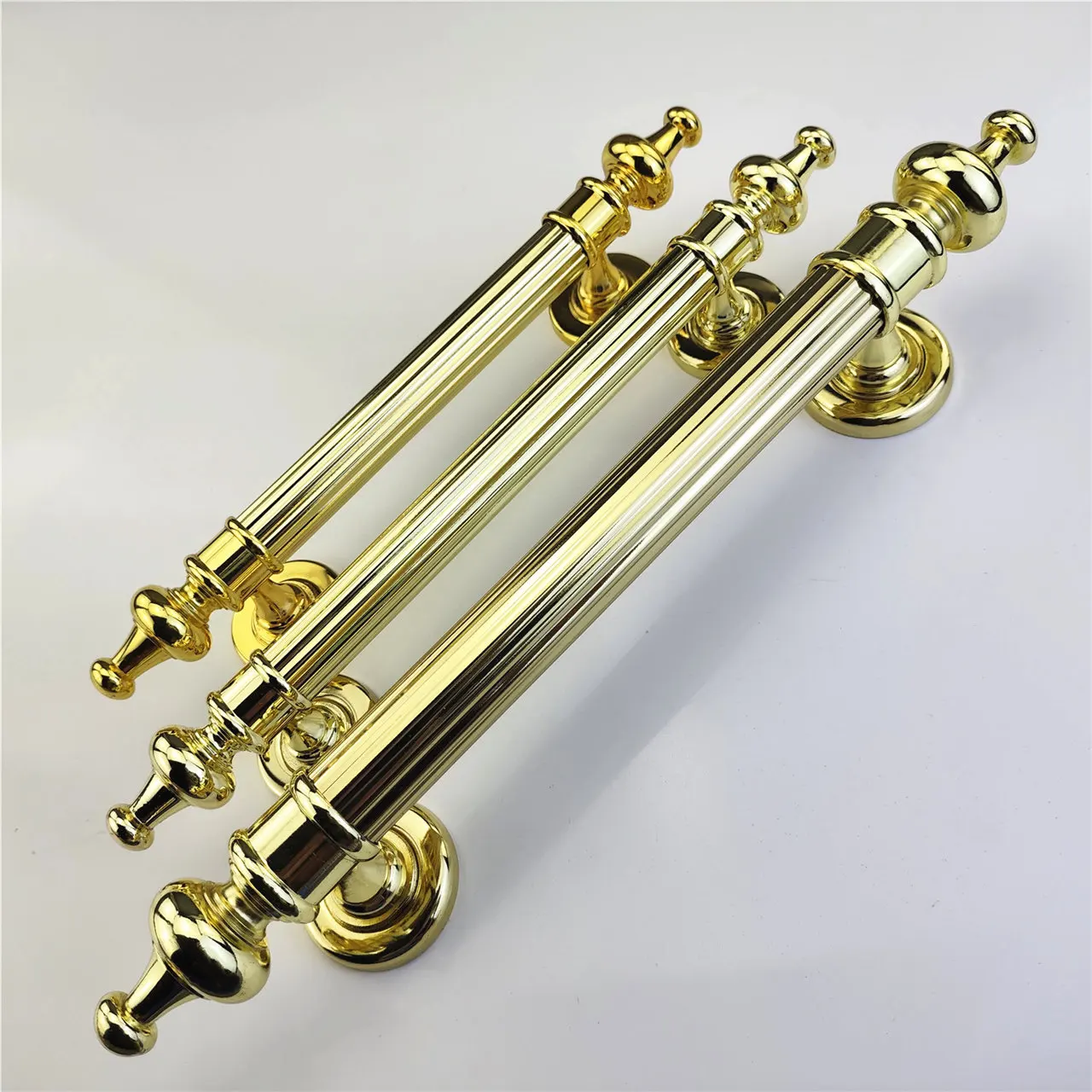 Description Picture 4 of itemModerm Sliding Barn Gate Gold Handle Bedroom Restaurant Bathroom Furniture Outdoor Garage Fence Wooden Door Hardware Pull