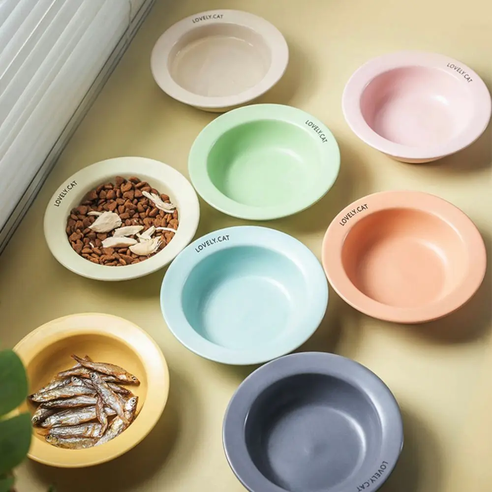 

Ceramic UFO Ceramic Cat Bowl Creative 170ml Round Cat Feeding Dish Cervical Protect Cat Food Water Bowl for Puppy/Kitten