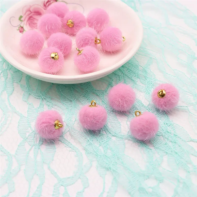 15mm 모조 밍크 모피 볼 펜던트 귀걸이 목걸이 펜던트 귀걸이 가방 액세서리 수동 DIY 부품 60pcs 240pcs