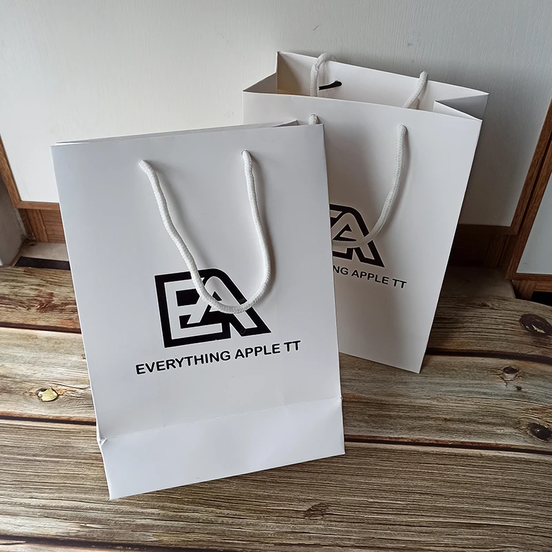 

200Pcs White Paper Gift Bag With Handle Custom Recycle Bag OEM/ODM Small Gift Wrapping Bag With Your Company Printing