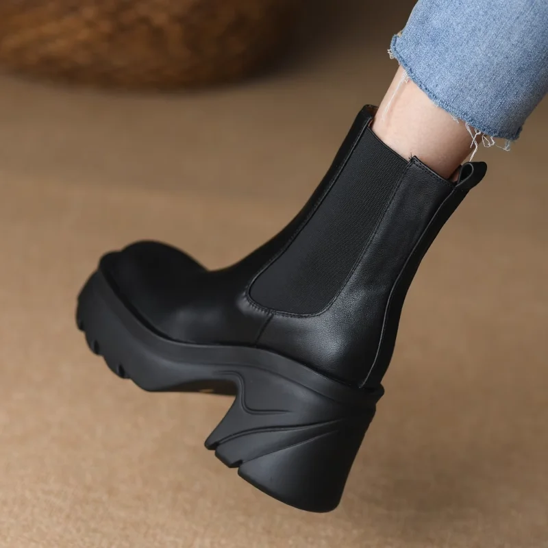 

Women's Platform Chelsea Boots Street Style Winter Shoes Woman Cowhide Casual Shoes Thick Heel Spring Autumn Slip On Ankle Boots