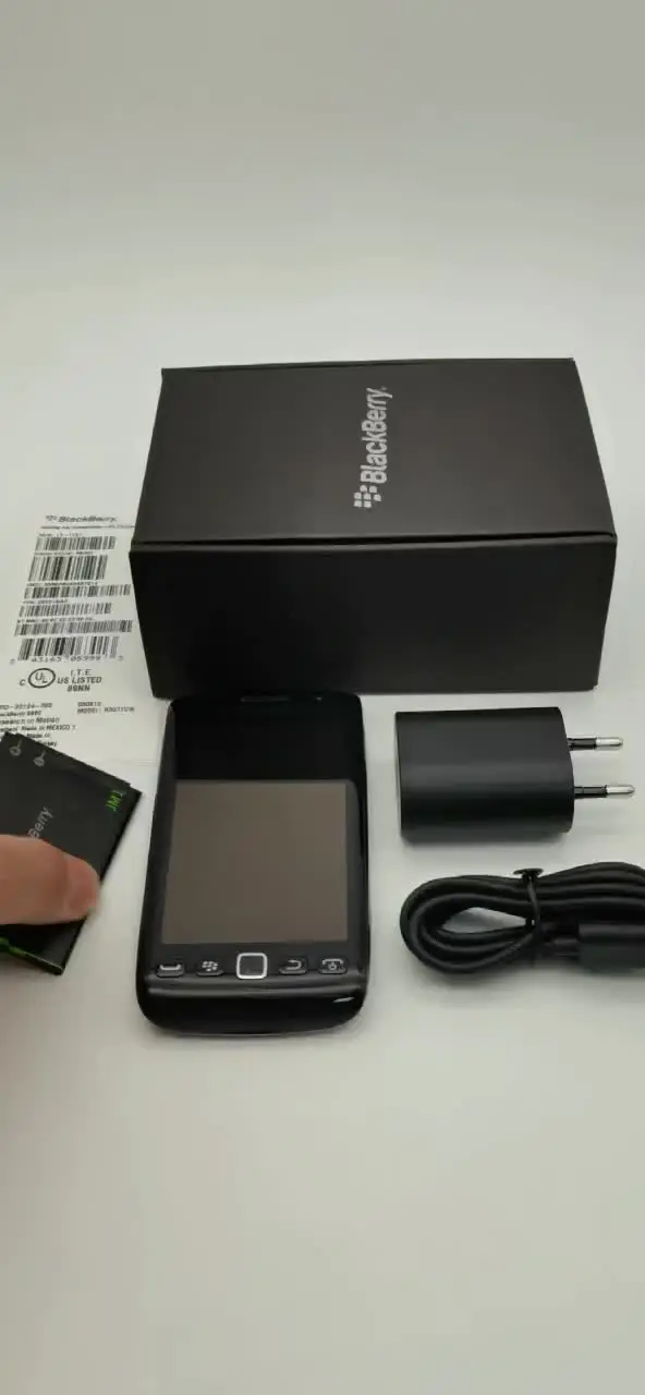 Blackberry Torch 9860 改装済みオリジナルロック解除携帯電話 768MB+