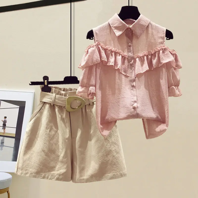 Spring/Summer Set Women's Korean Edition Slimming and Age Reducing Shoulder Leakage Top Western Shorts Two Piece Set