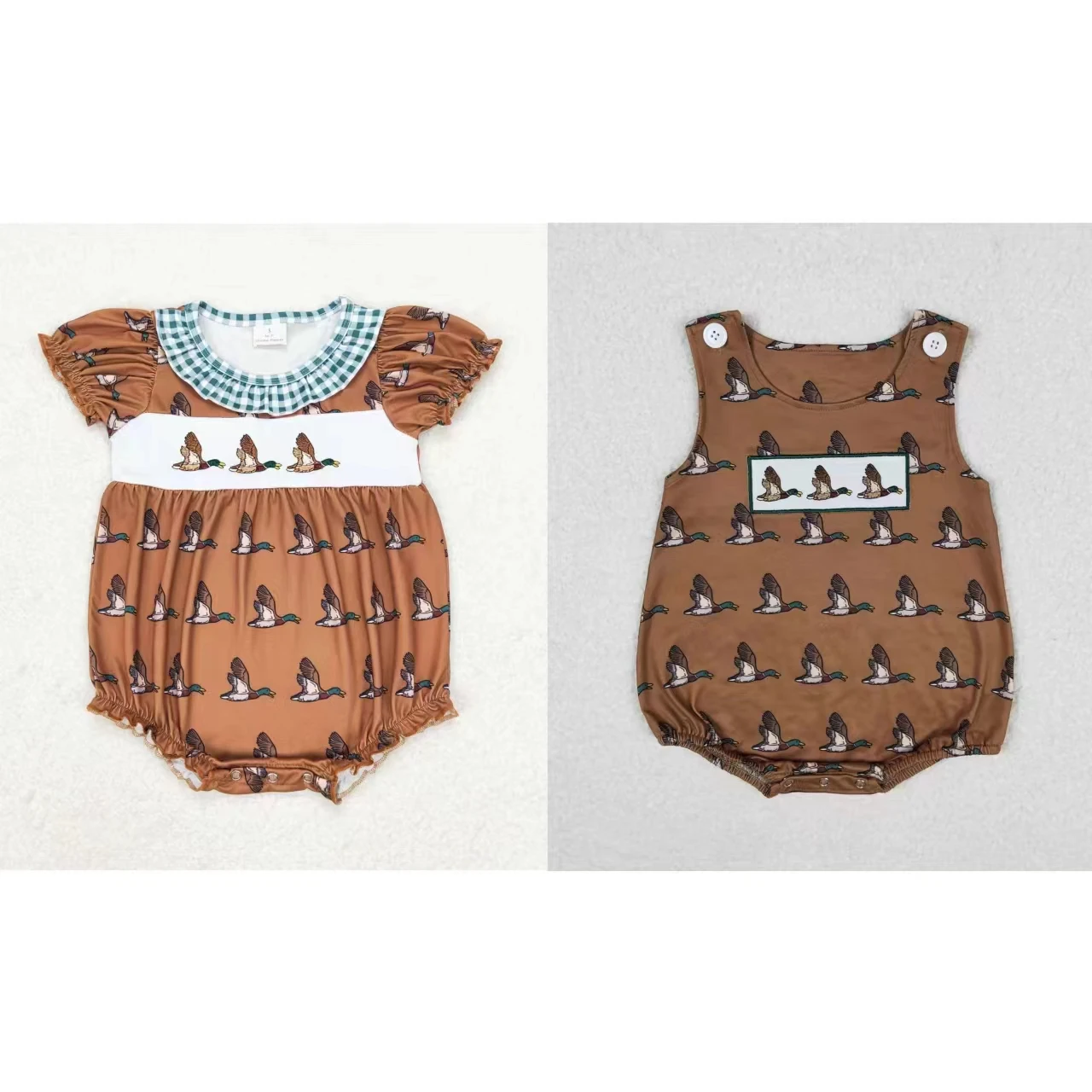 

Комбинезон для новорожденных с вышивкой уток и коротким рукавом