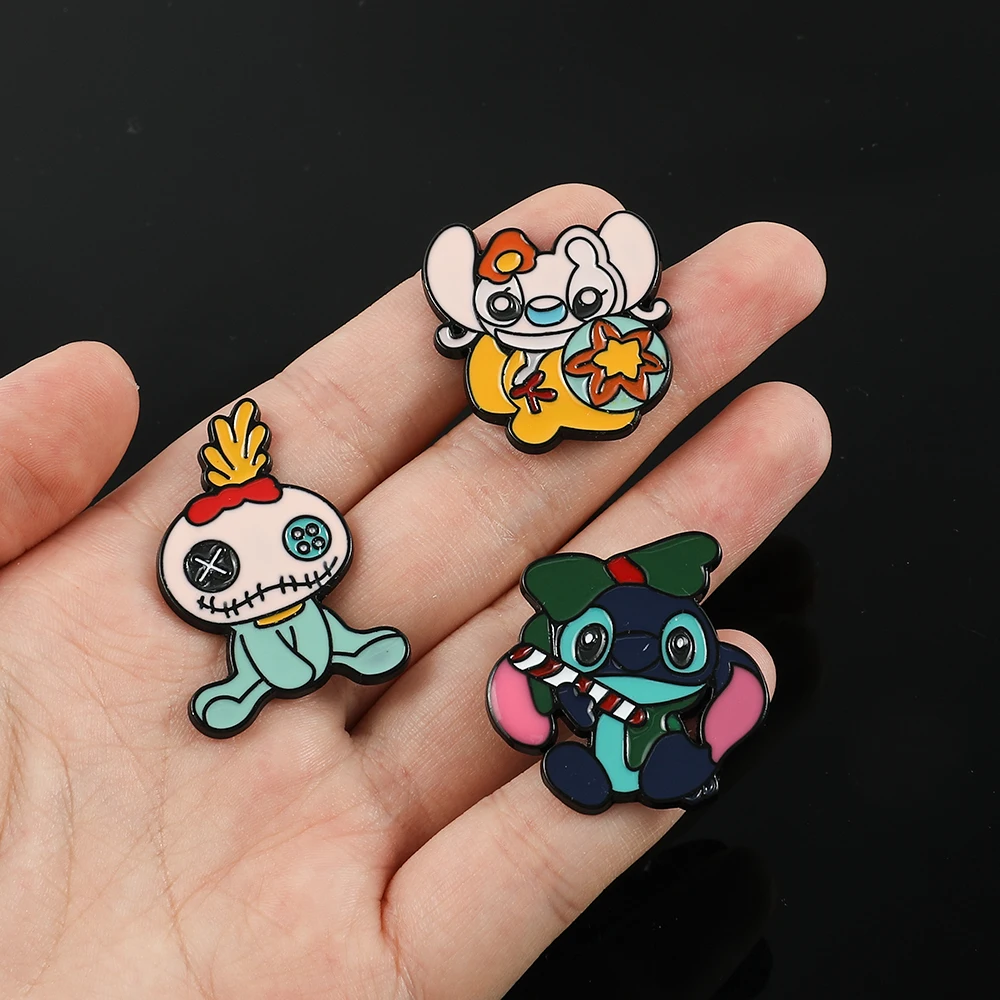 6PCS Cartoon Brooch Cute Dress Up Stitch Enamel Pin Metal Badge Jewelry Clothing Backpack Accessories Gift for Friends