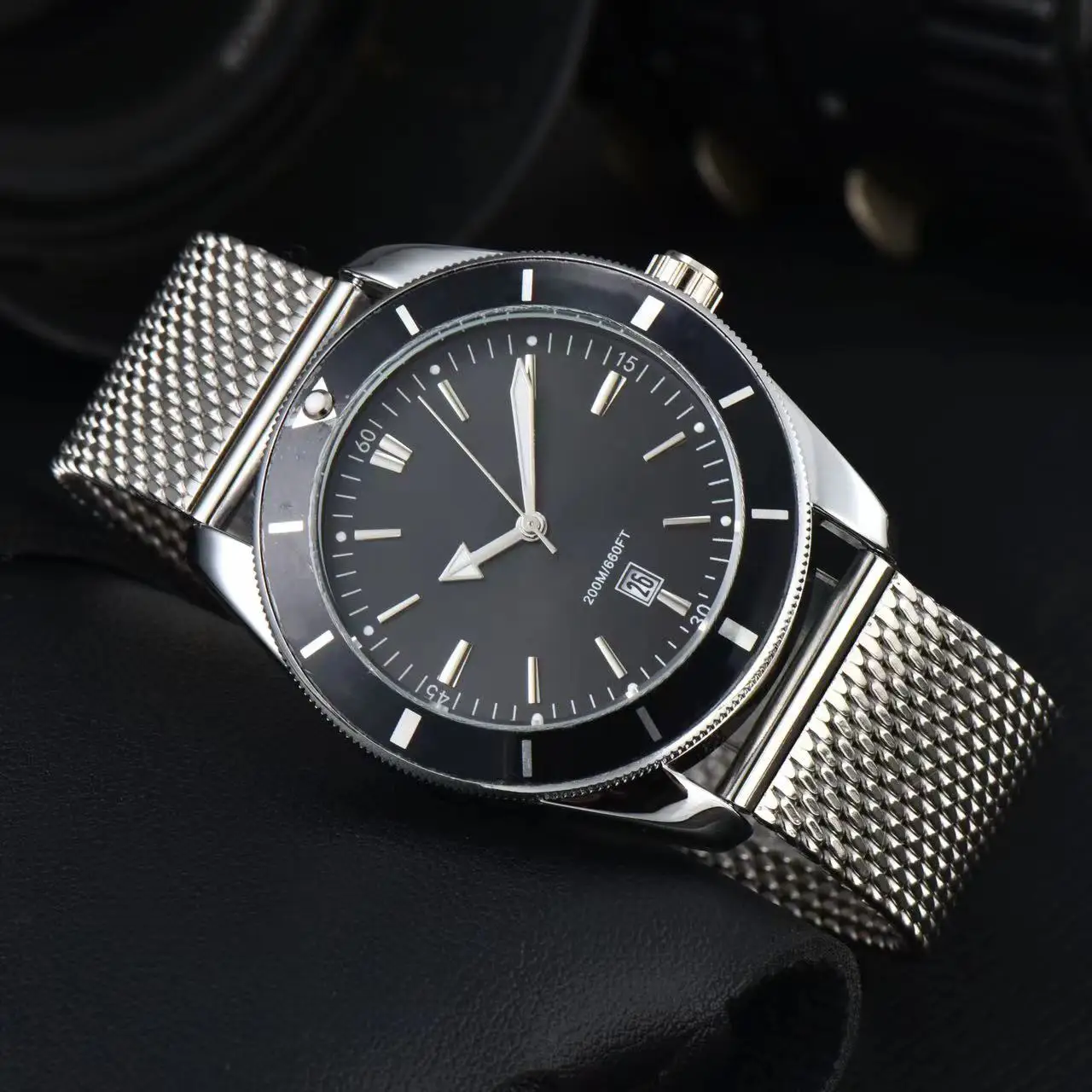 Men's watch Top Quality Exquisite luxury leisure quartz watch Men's fashion AAA clock