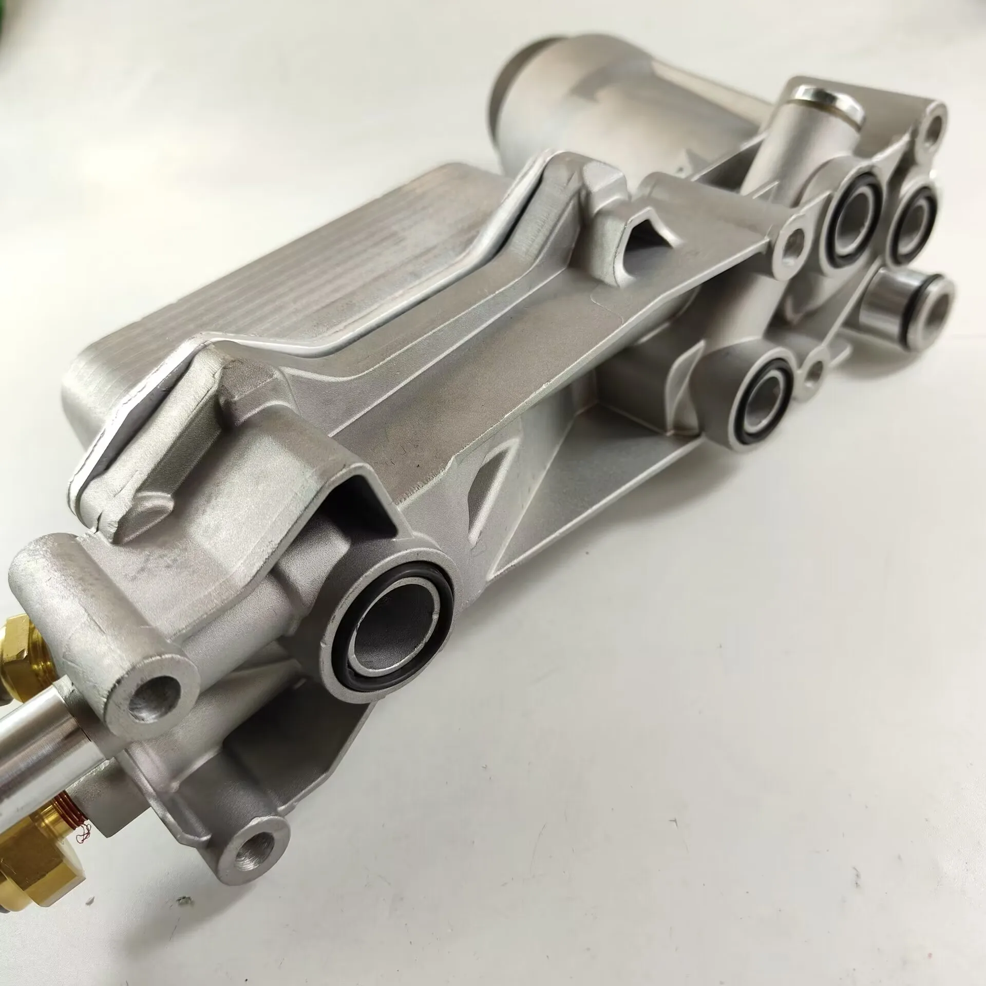 68105583AE 68105583AA 68105583AC オイルクーラーアルミフィルター