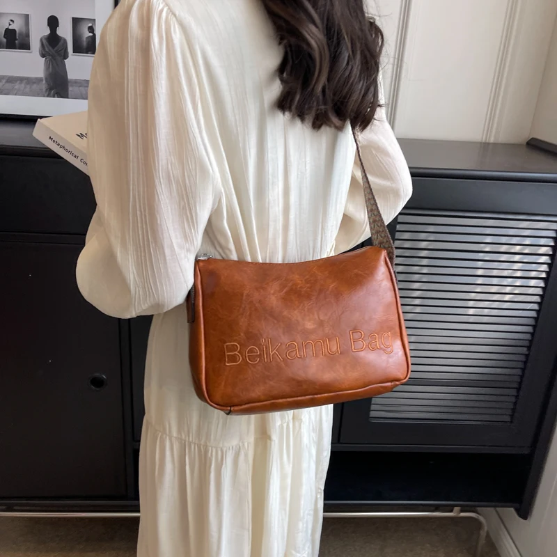 lc leather bag