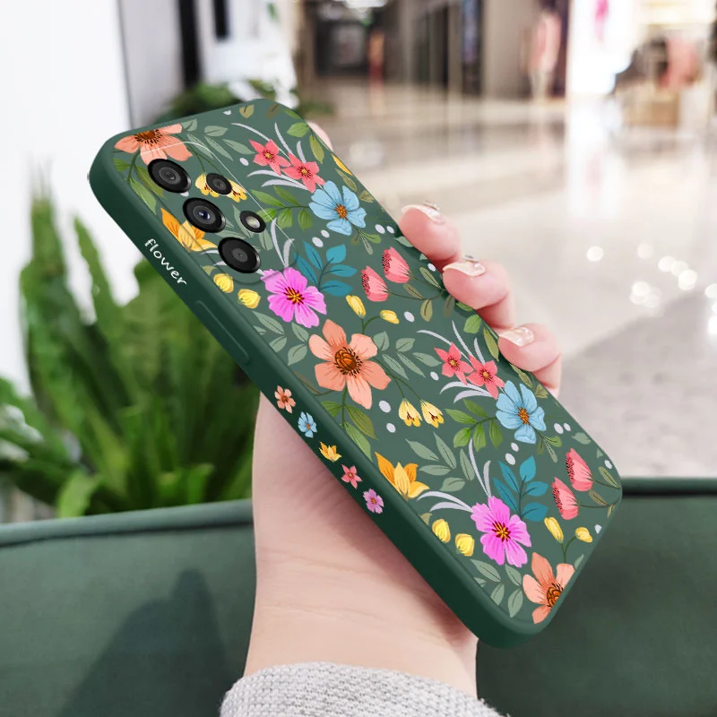 Vibrant Floral Design Protective Smartphone Case
