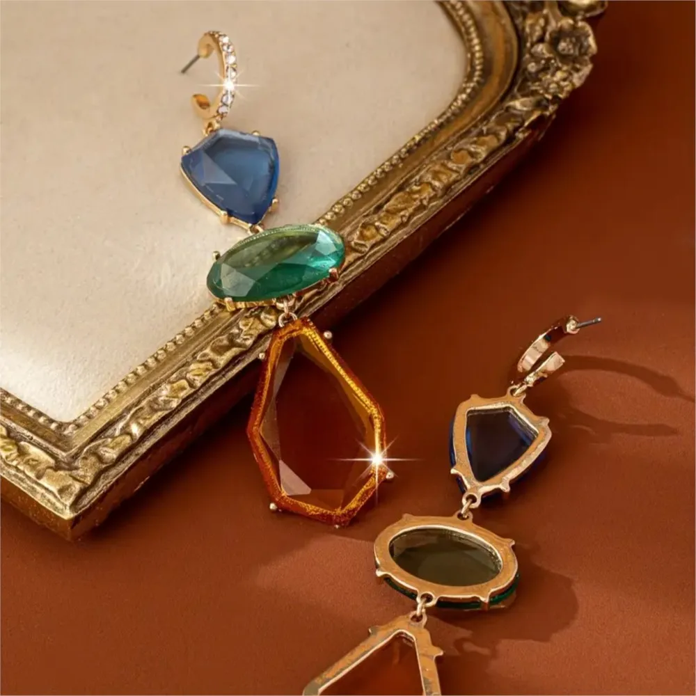 Gold Color Luxurious Resin Dangle Earring for Women Fashionable and Versatile Teardrop Earrings Perfect for Daily Wear or Party