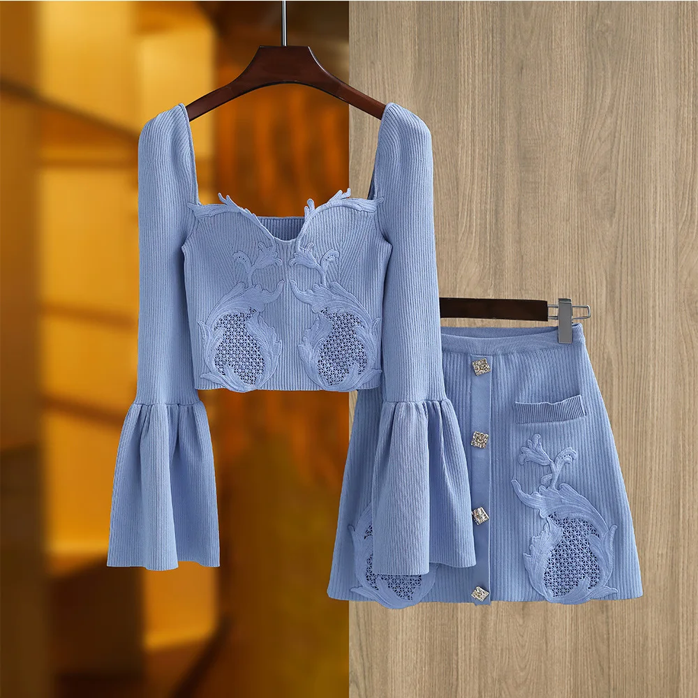 

2023 Summer Flare Sleeves Heavy Work Embroidery Leaky Shoulder Knitted Top Drill Button A Half Skirt Women's Set Skirt