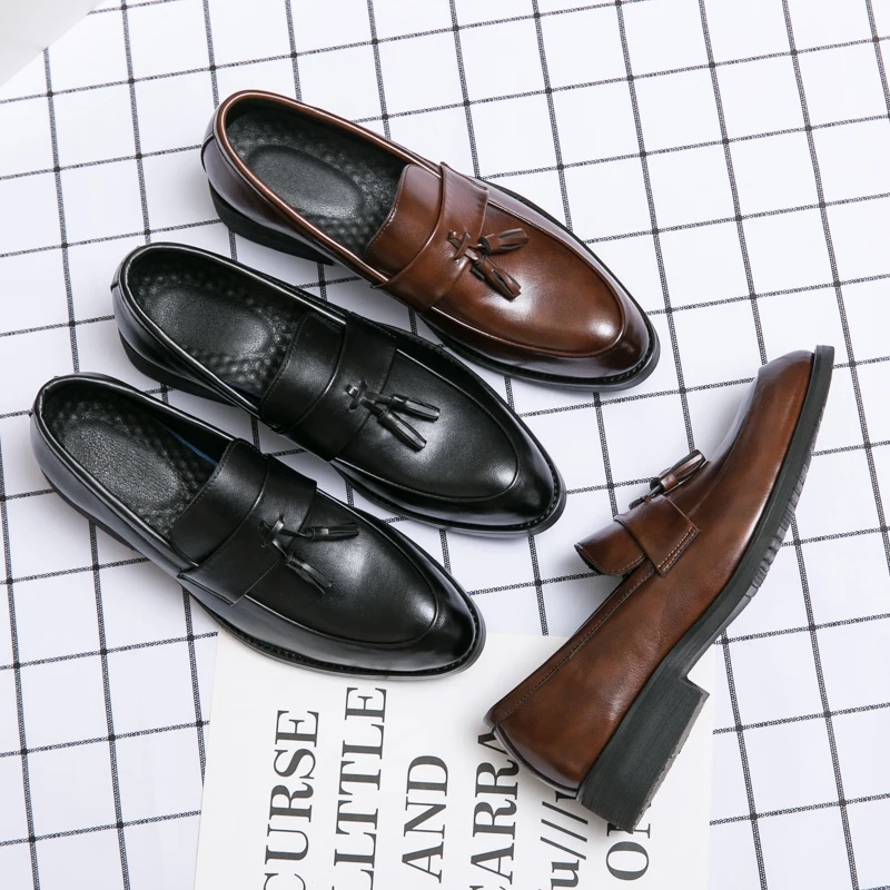 

Luxury Leather Shoes New Pointed Toe British Business Formal Men's Tassel Loafers Wedding Shoes Office Shoes