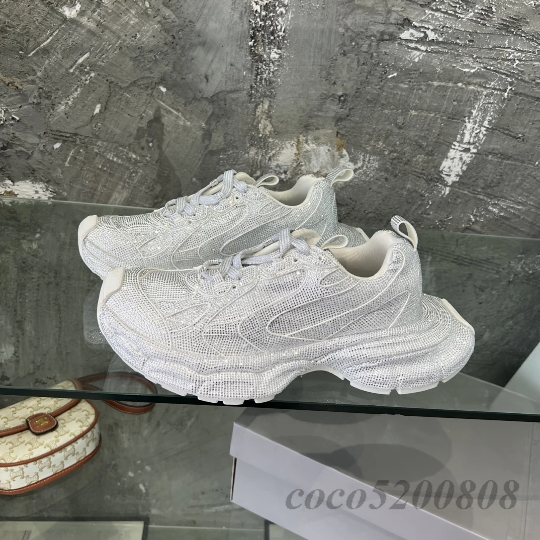 Рисунок 3 - Кроссовки женские из натуральной кожи