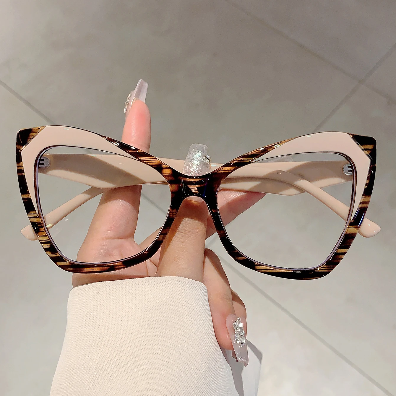 KAMMPT Vintage Cat Eye Glasses Women New Stylish Blue Light