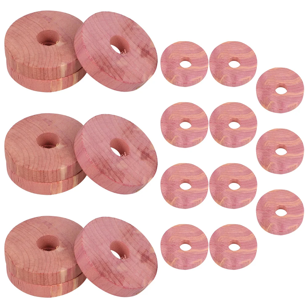 

20 Pcs Natural Aromatic Cedar Wood Blocks Moth-proof Wardrobe Discs 20pc Protection Closet Decor with Hole Home Hanging Wooden