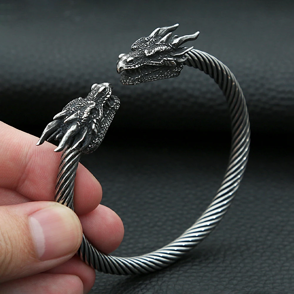 Viking Dragon Bracelet,Nordic Stainless Steel Dragon Head Mesh Chain  Bracelet,Fashion Vintage Weave Animal Amulet Wristband Men Pagan Jewelry  Gift (Size : 19CM) : Amazon.ca: Clothing, Shoes & Accessories