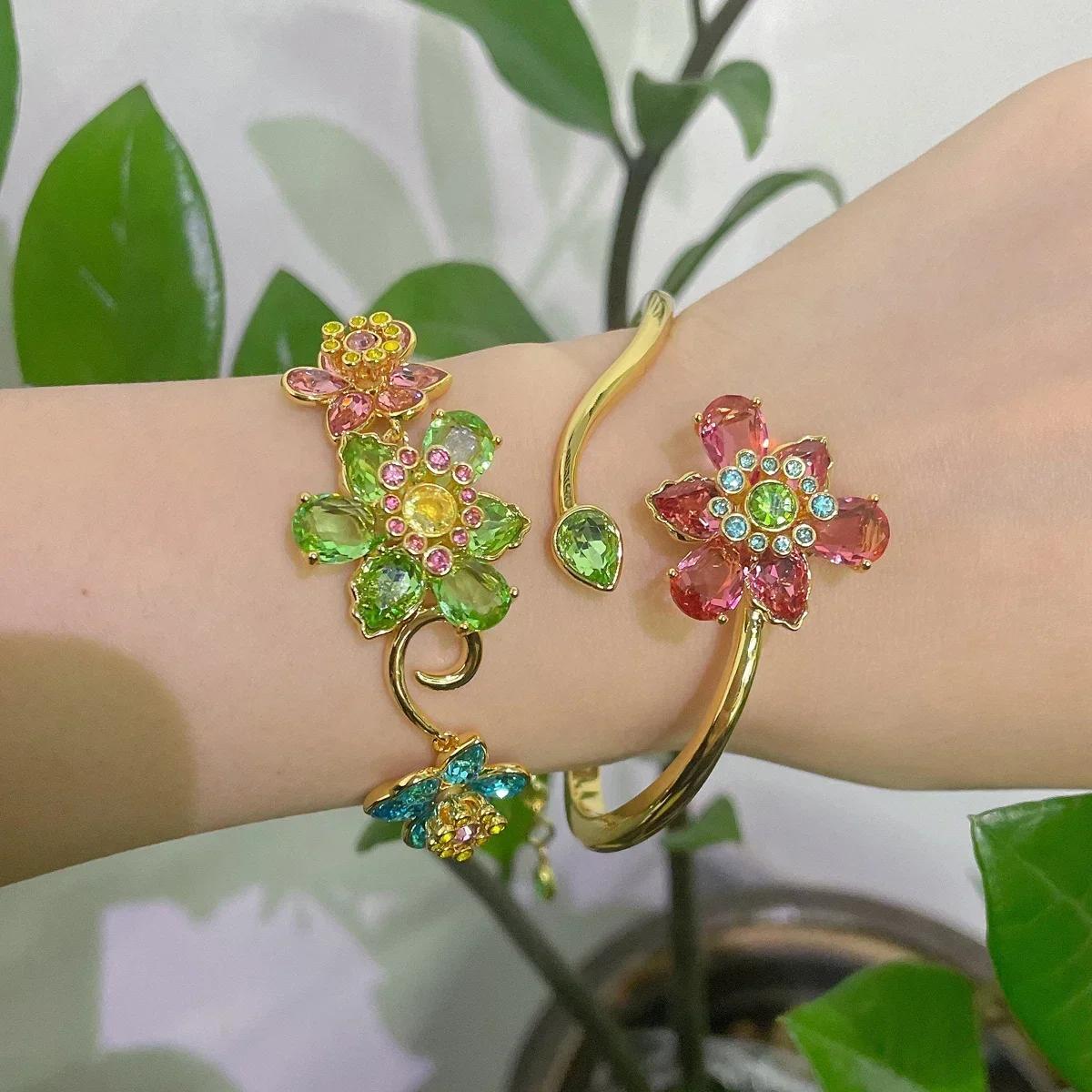 2025 New Trend Fine Jewelry Sets Charm Pink Blue Flower Crystal Fashion Original Luxury Necklace Earring Romantic Gift for Women 2