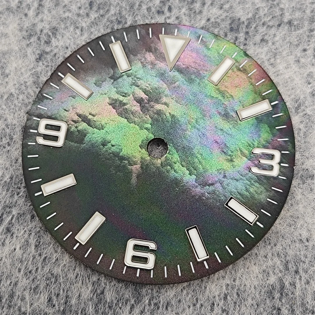 Watch Face Accessories Watch Dial Accessories Modification 28.5mm Watch Dial Green Luminous Shiny Sterile Watch Faces with Date Accessory Suitable for NH35 Movement