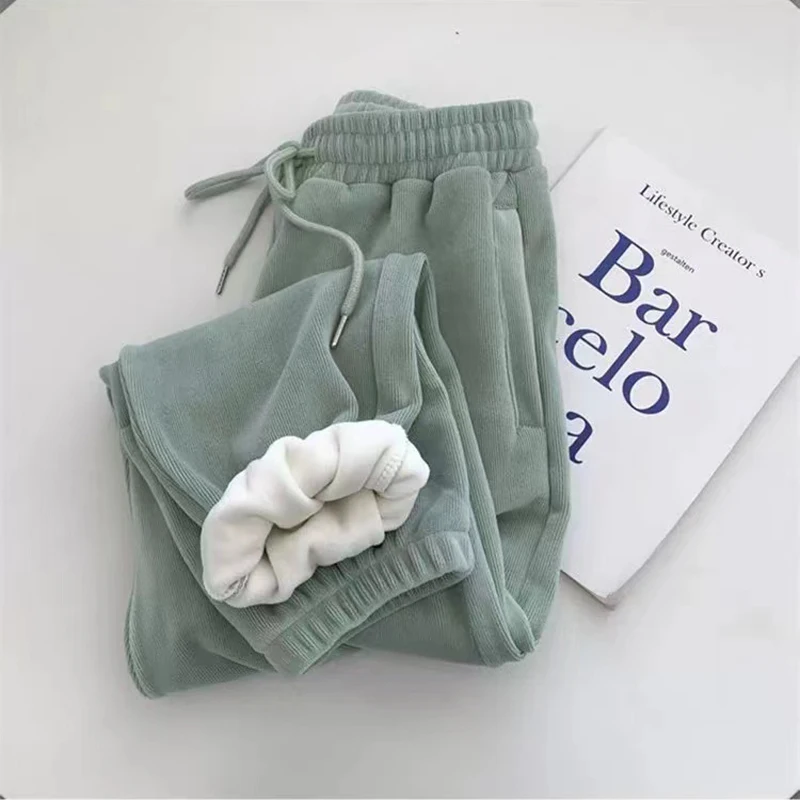 Winter Thick Warm Women Harem Pants 4Xl Oversized Casual Elastic Waist Velvet Sweatpants Female Solid Fleece Jogging Trousers