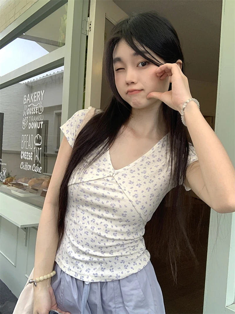 Basic Fashion Street Casual Frauen T-Shirt neue einfarbige schlanke einfache Frau T-Shirt lose grau weiß koreanischen V-Ausschnitt Top weiblich – Detail 11