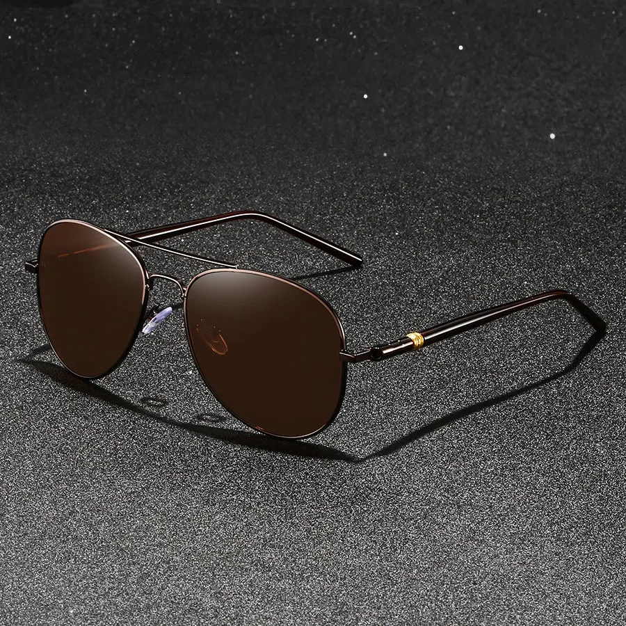Luxury Aviator Polarized Sunglasses - Unisex Designer Metal Eyewear with UV400 Protection