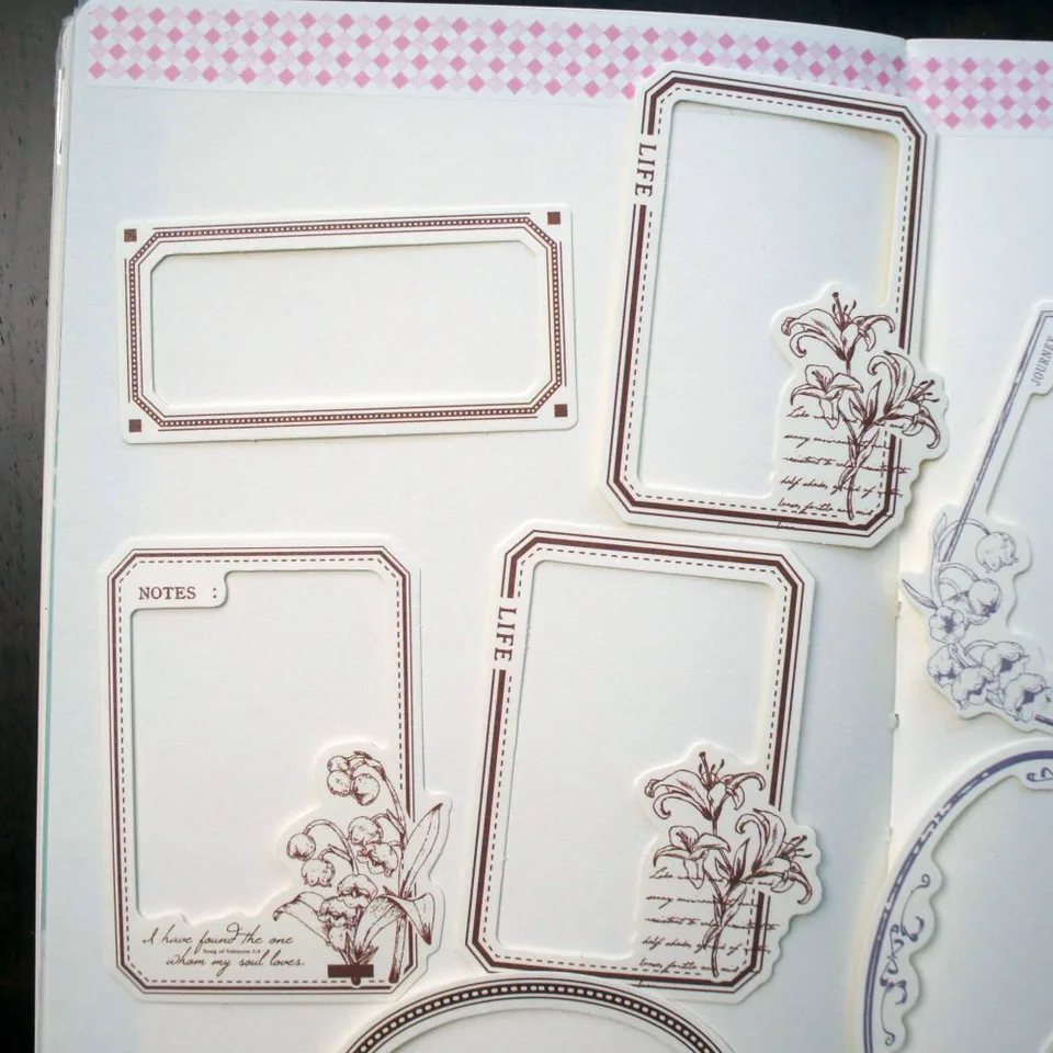 Fustella In Metallo Per Scrapbooking Happy Graduates - Taglio E Goffratura - 14.4 X 5.7 Cm