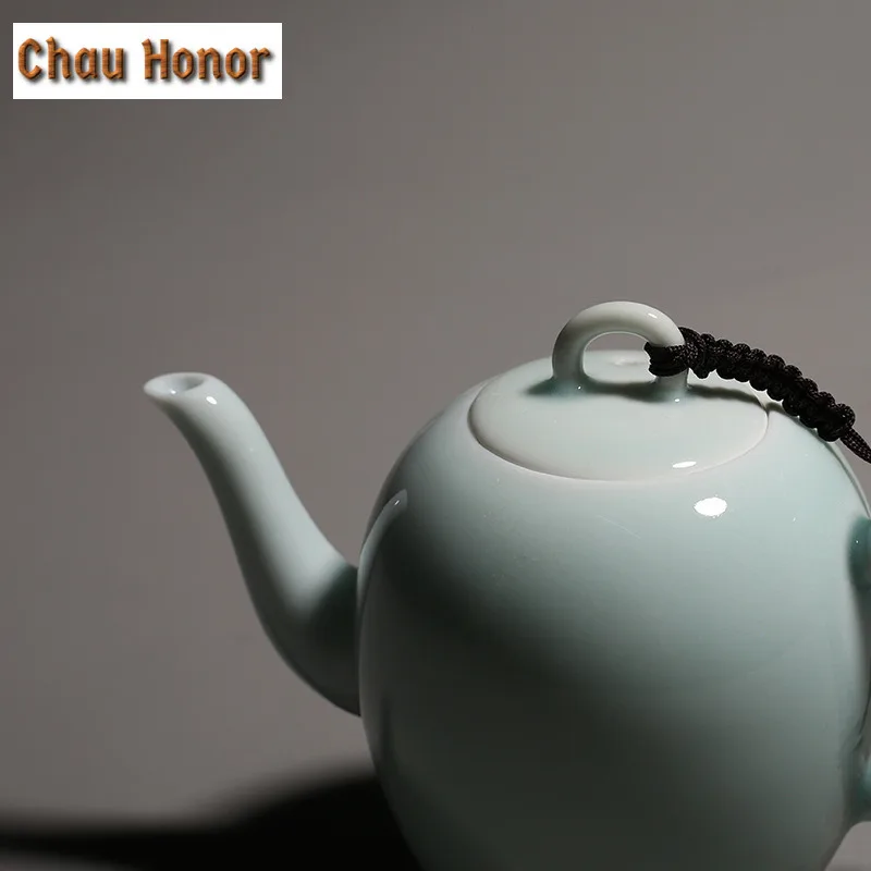 200ml Retro Celadon Jade Porcelain Teapot Handmade Misty Blue Kung Fu Tea Master Pots Pu'er Strainers Mugs Customized Teaware
