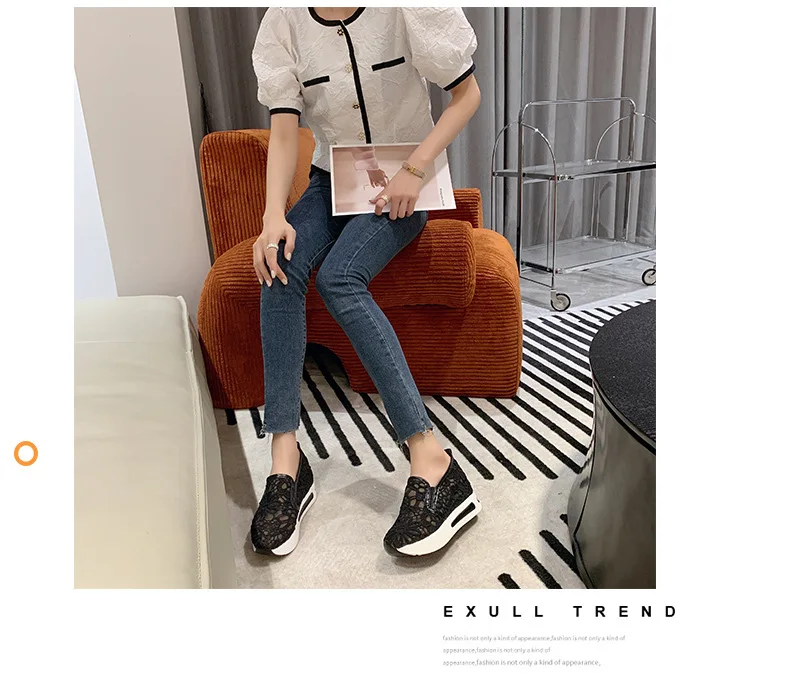Classic Black Embroider Sneakers for Women - Uniqwear
