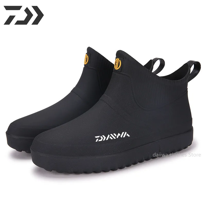 2023 New Daiwa Fishing Shoes Summer Men Non slip Waterproof Fishing ...