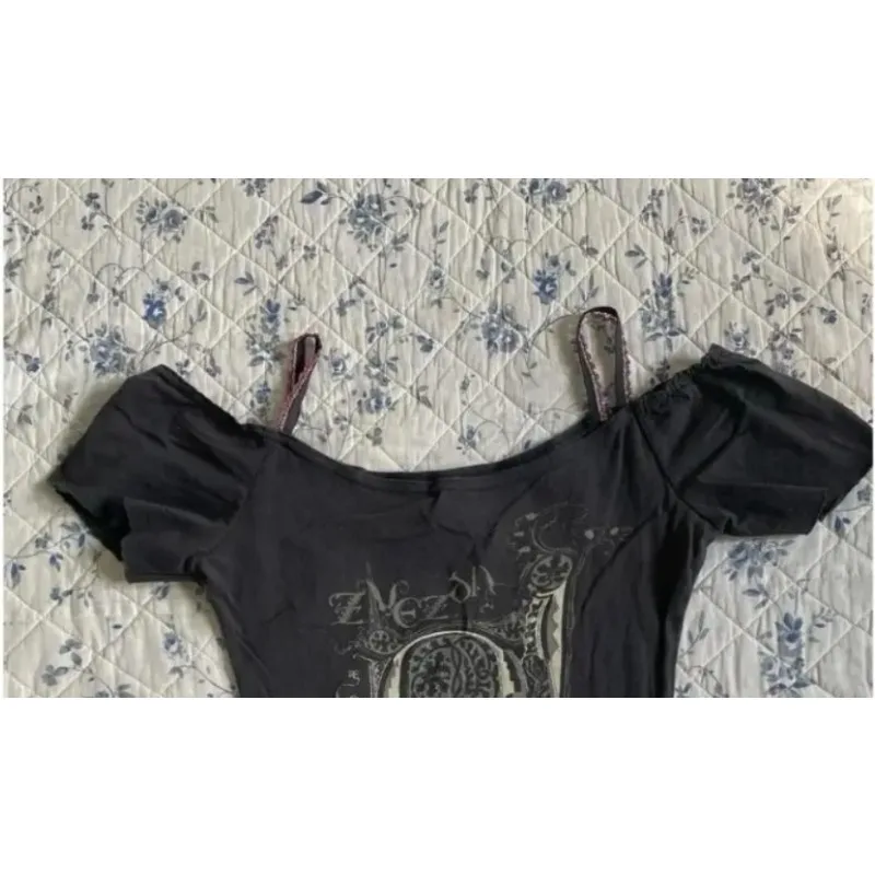 Description Picture 5 of itemShort Sleeve Casaul Summer Streetwear Gothic T-Shirt Gothic Slim Tee Femme Crop Top 90s Vintage Clothes Women Tshirts Punk Sexy