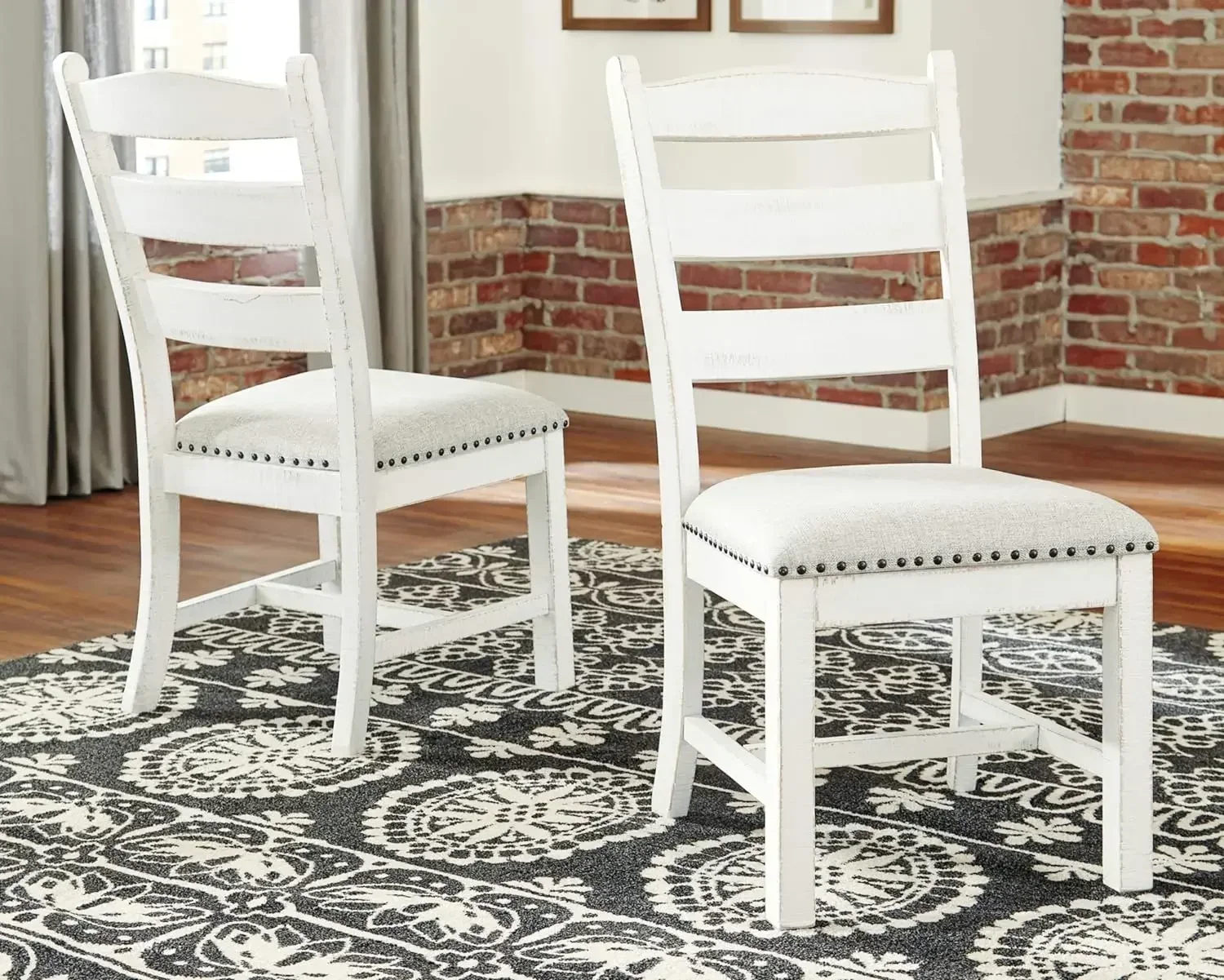 Cushioned Dining Chair with Signature Design, Vintage Farmhouse, Whitewash,   2 Count 3