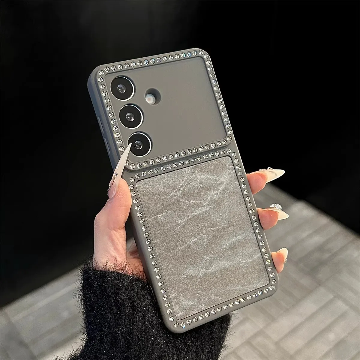 Luxury Glitter Snow Mountain Velvet Phone Case