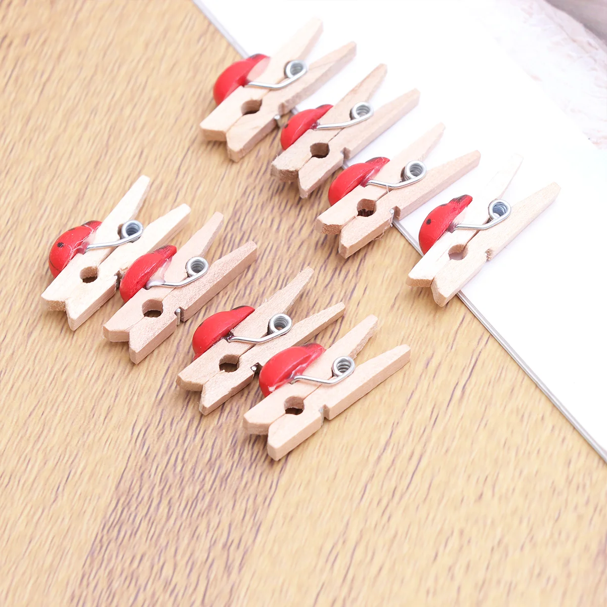 

100Pcs Wooden Photo Clips, Red Beetle Shape Photo Hanging Display Pegs Set Photo Decor Clips Craft Decorative Clips for Wedding