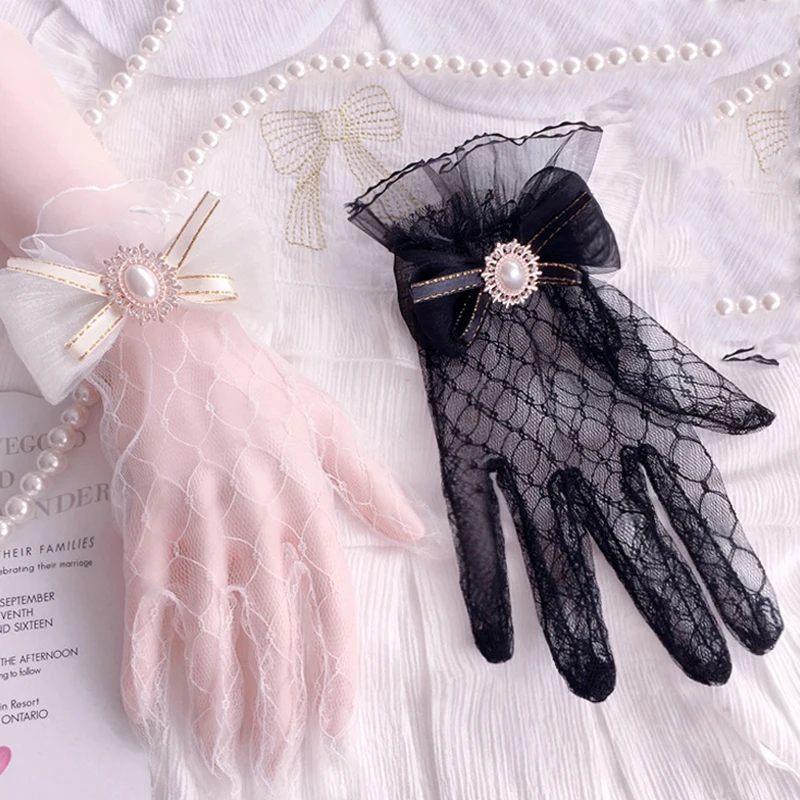 

Women Gloves Stretchy Sexy Lace Short Tulle Full Finger Mittens Leaf Sheers Elegant Lady Driving Gloves Wedding Bride Glove