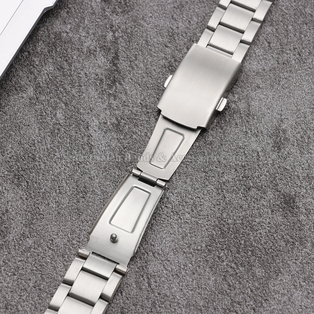 Stainless Steel Sport Watch Strap with Folding Buckle - 18mm
