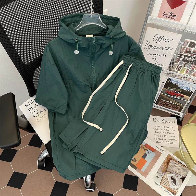남성 세트 여름 뉴 하프 지퍼 한국 캐주얼 루즈 솔리드 반소매 탑 패션 다목적 Drawstring 스트레이트 레그 반바지