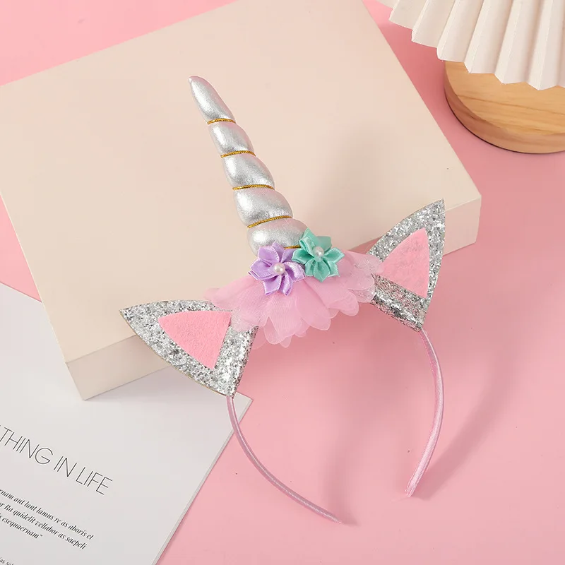 

Повязка на голову в виде единорога с серебряными звеньями для ВИП