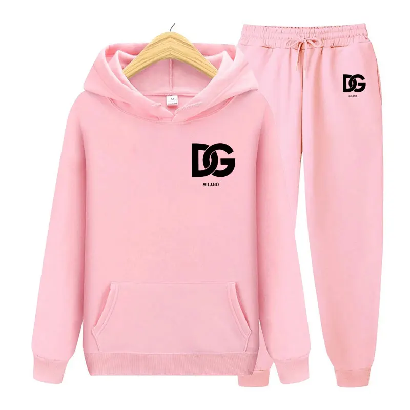 Рисунок 5 - Костюм мужской из толстовки на