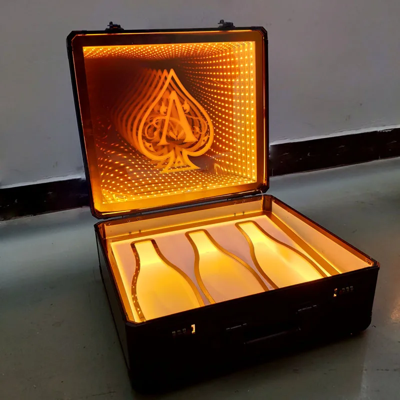 3 Bottles Capacity LED Ace of Spade Champagne Suitcase VIP Wine Bottle Presenter Box Glorifier Display Case For Nightclub Party