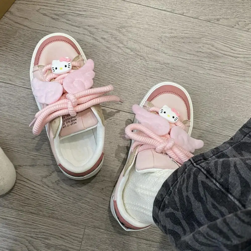 

Женские кроссовки Kawaii Sanrio Hello Kitty, весенние повседневные кроссовки на платформе, универсальная модная дизайнерская обувь, высококачественные кроссовки