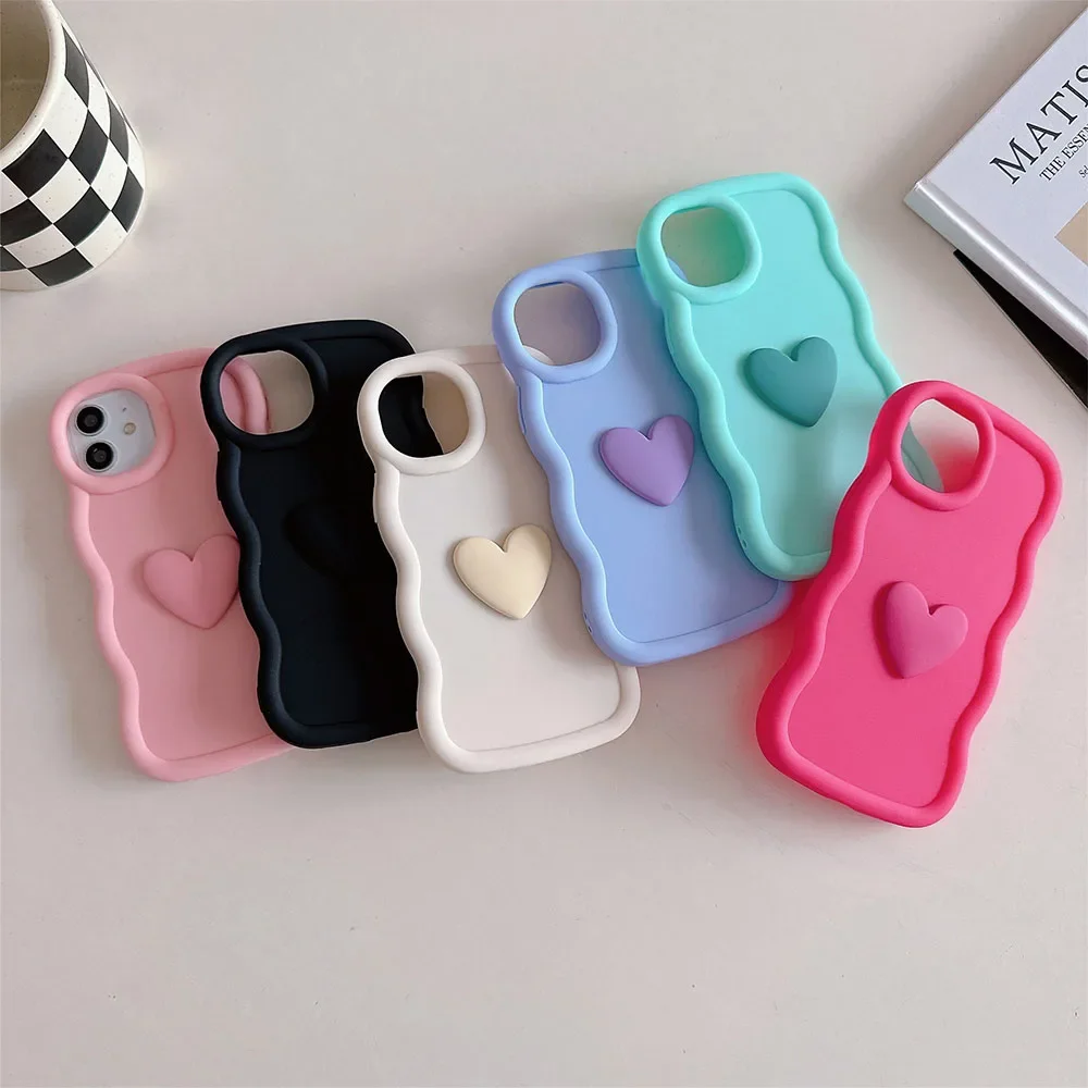 Charming 3D Love Heart Curly Wave Silicone Phone Case