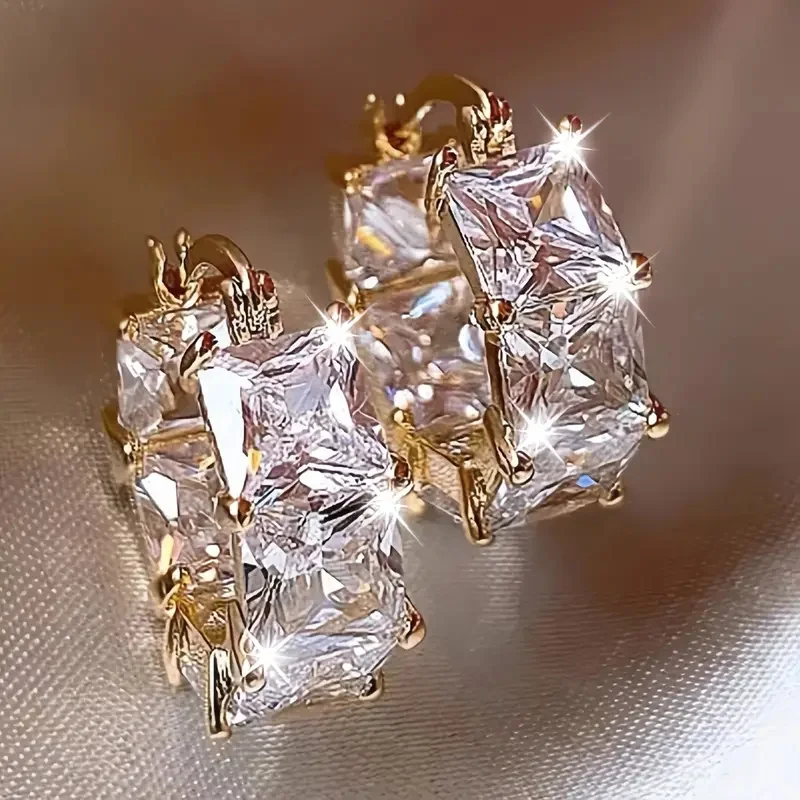 Lumière Twin‑Gem Drop S9f2204bff4614419a05f7f8d3c1da4fee