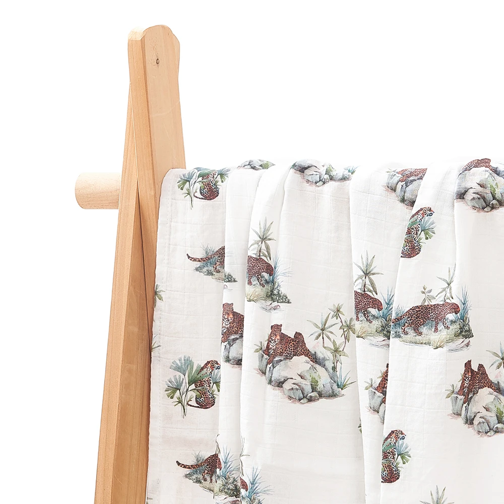 HappyFlute 120*110CM Random Digital Print Bamboo Cotton 2Layer Super Soft Muslin Swaddle High Quality Newborn Baby Bath Wrap 5