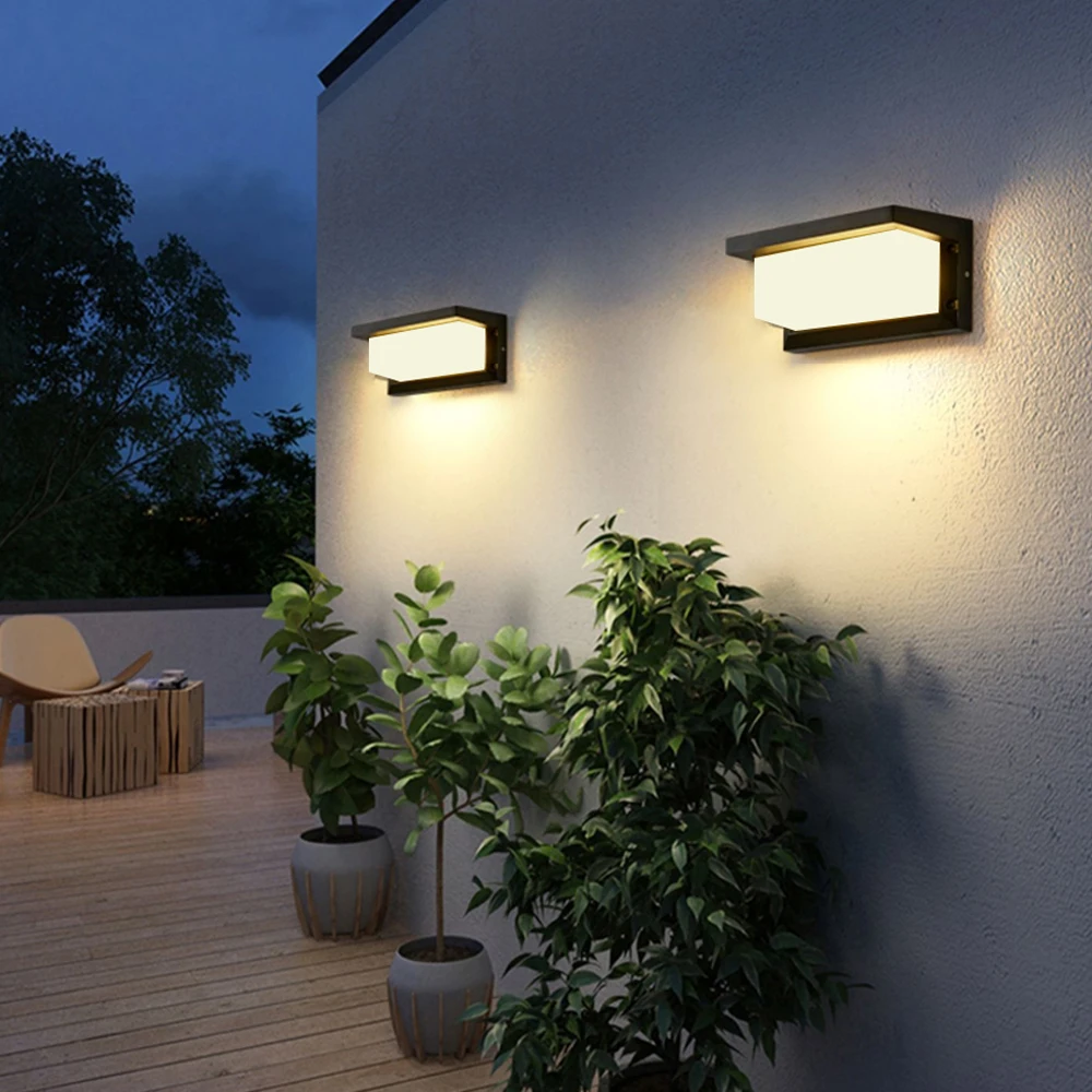 LED Mozgásérzékelős Kültéri Szolár Lámpa Modern Stílusban - Lightmyhouse.hu