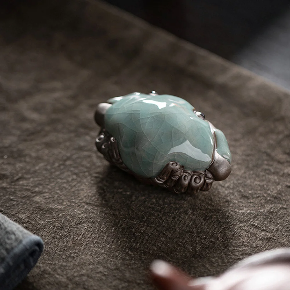 Description Picture 4 of itemCracked Glaze Crab Play Handmade Kongfu Tea Pet Decoration Tea Table Tea Ceremony Accessories Tea Pet Furniture For Display