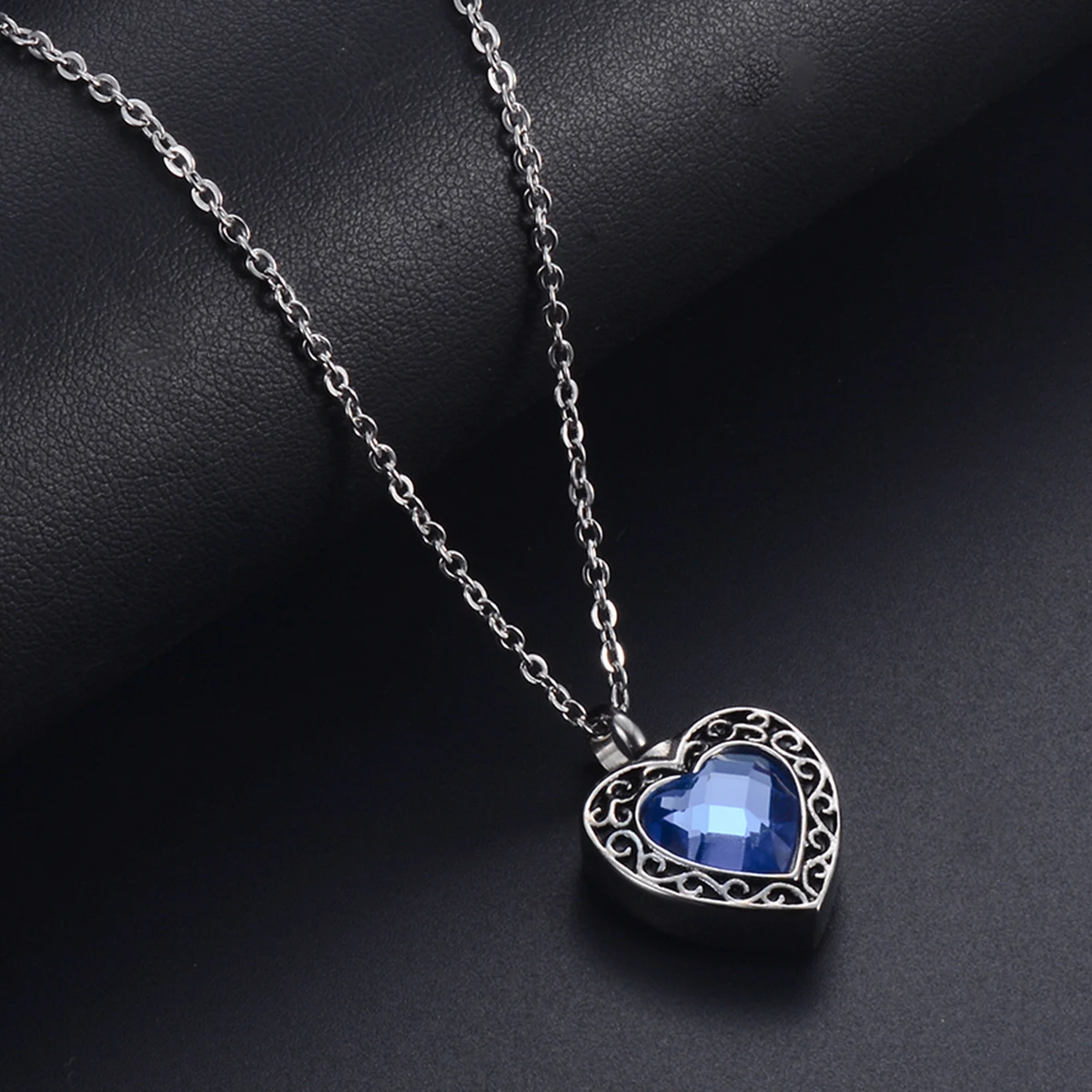 Stainless Steel Urn Ashes Memorial Necklace Blue Crystal Pendant Necklace Keepsake Memorial Jewelry For Women Gifts 2