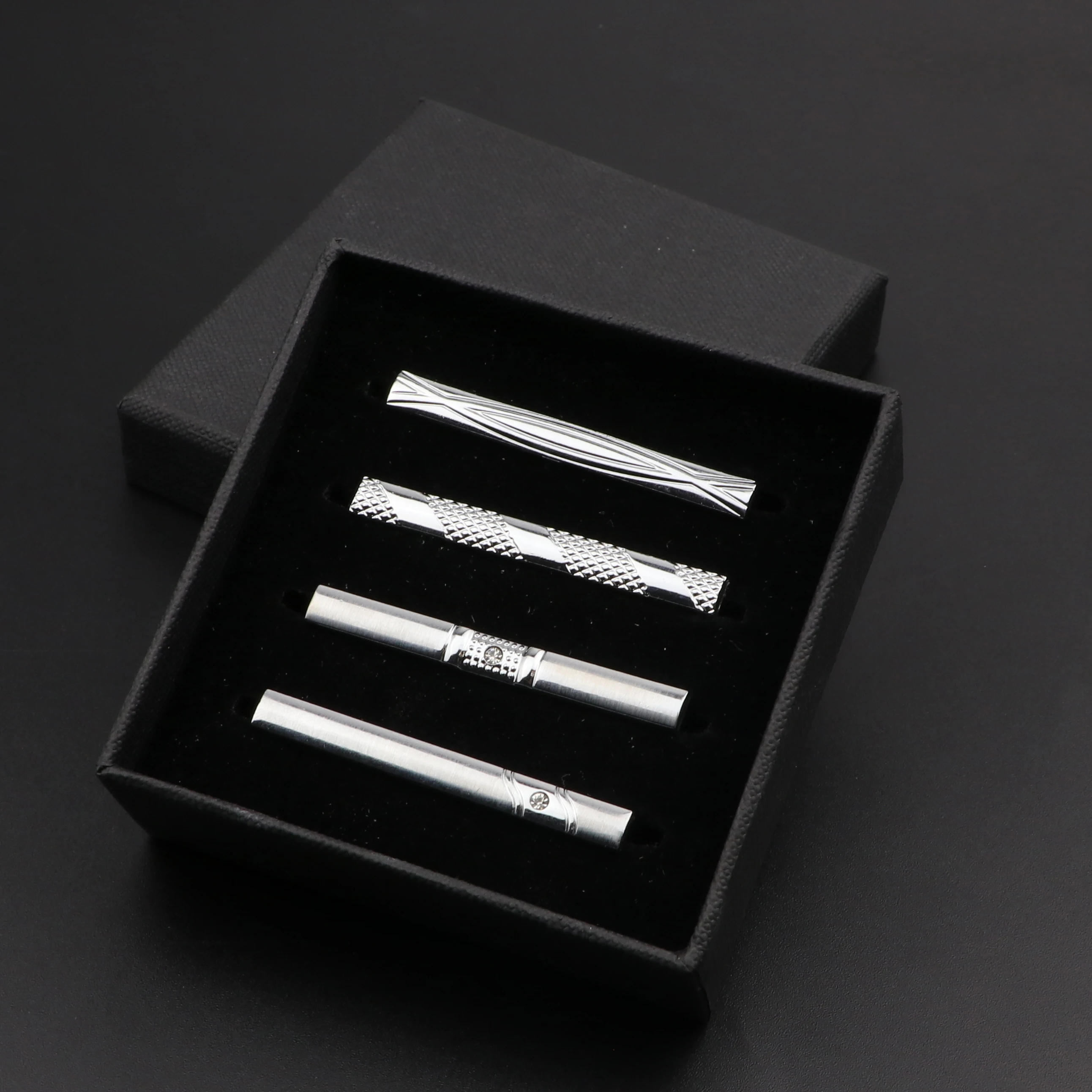 Tie Clips 4pcs Men's Metal Tie Clip With Box Bright Chrome Stainless Steel Jewelry Necktie Clips Pin Clasp Clamp Wedding Creative Gifts