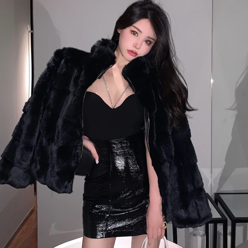 Faux Min Fur Women Coat Zipper Up Long Sleeves Light Warm Korean Fashion Lady Winter Faux Fur Coat