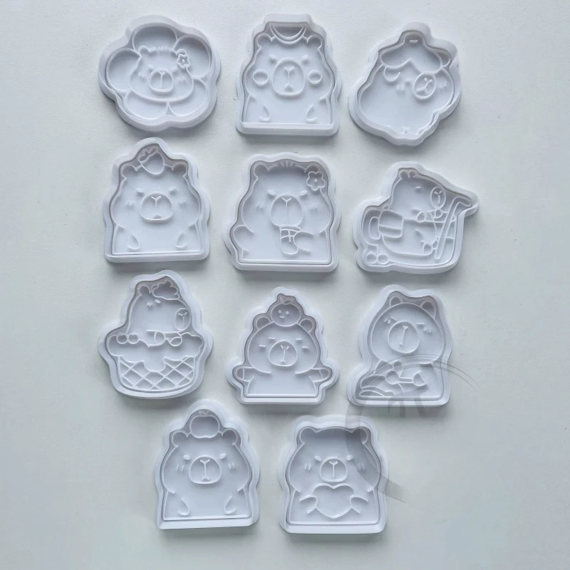 Cute Capybara Biscuit Mold Cartoon Animal Cookie Cutter and Stamps Fondant Cake Decoration Baking Tools Kitchen Gadget