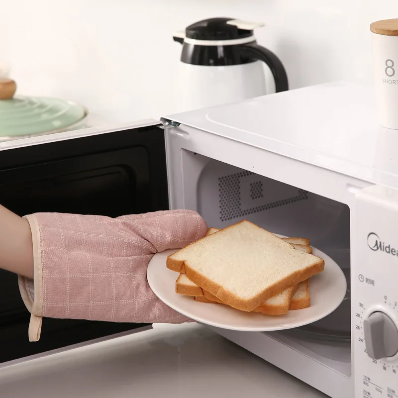 Silicone Pan Handle Cover Triangle Heat Insulation Cover Pot Hat Anti-Scalding Pot Handle Cover Kitchen Casserole Baking Tray Heat-resistant Gloves